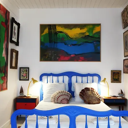 Une Chambre Et Des Tableaux Dieppe Exterior photo